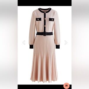 Chicwish CONTRAST COLOR PLEATED KNIT DRESS